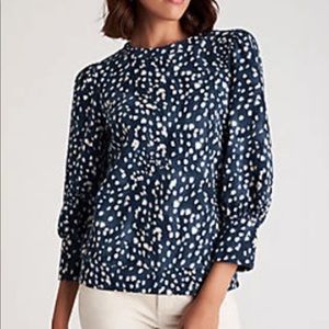 Ann Taylor Spotted Puff Sleeve Sweatshirt Size M